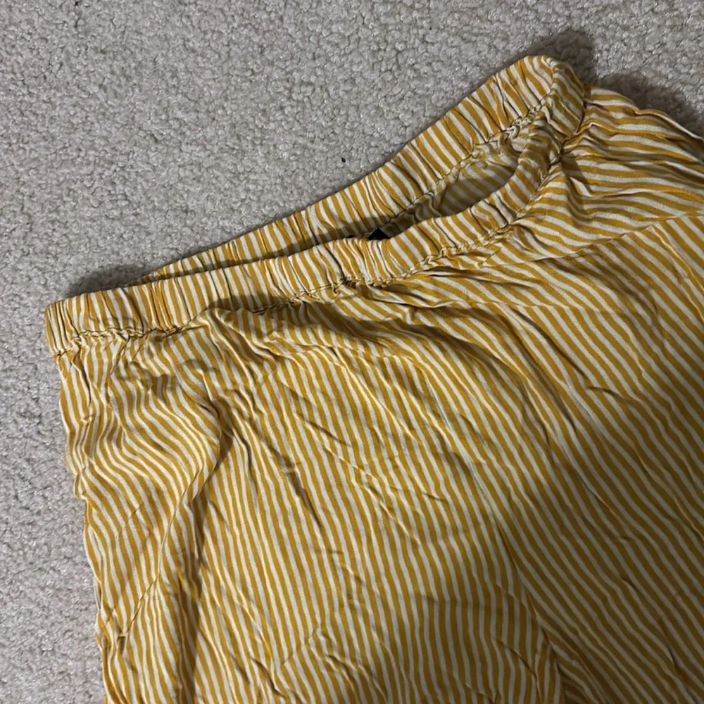 Nasty Gal Flowy Pants, Slitted, Size 6, Great Condition!